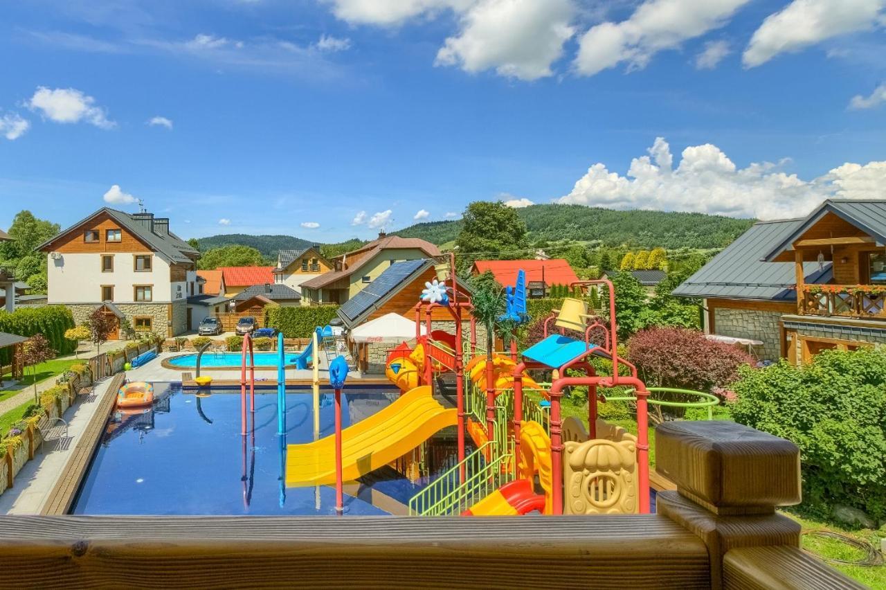 Villa Zrodlo & Spa Криница-Здруй Екстериор снимка